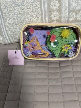 Disney Rapunzel & Pascal Travel Pouch Set - Purple, Green, Yellow